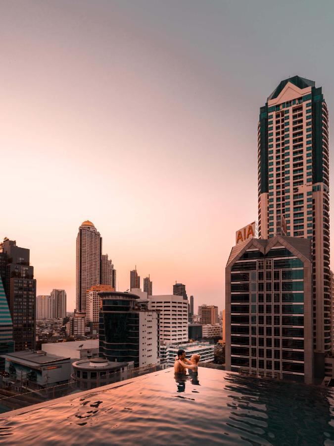Eastin Grand Hotel Sathorn Bangkok Exterior photo The Sukhumvit skyline