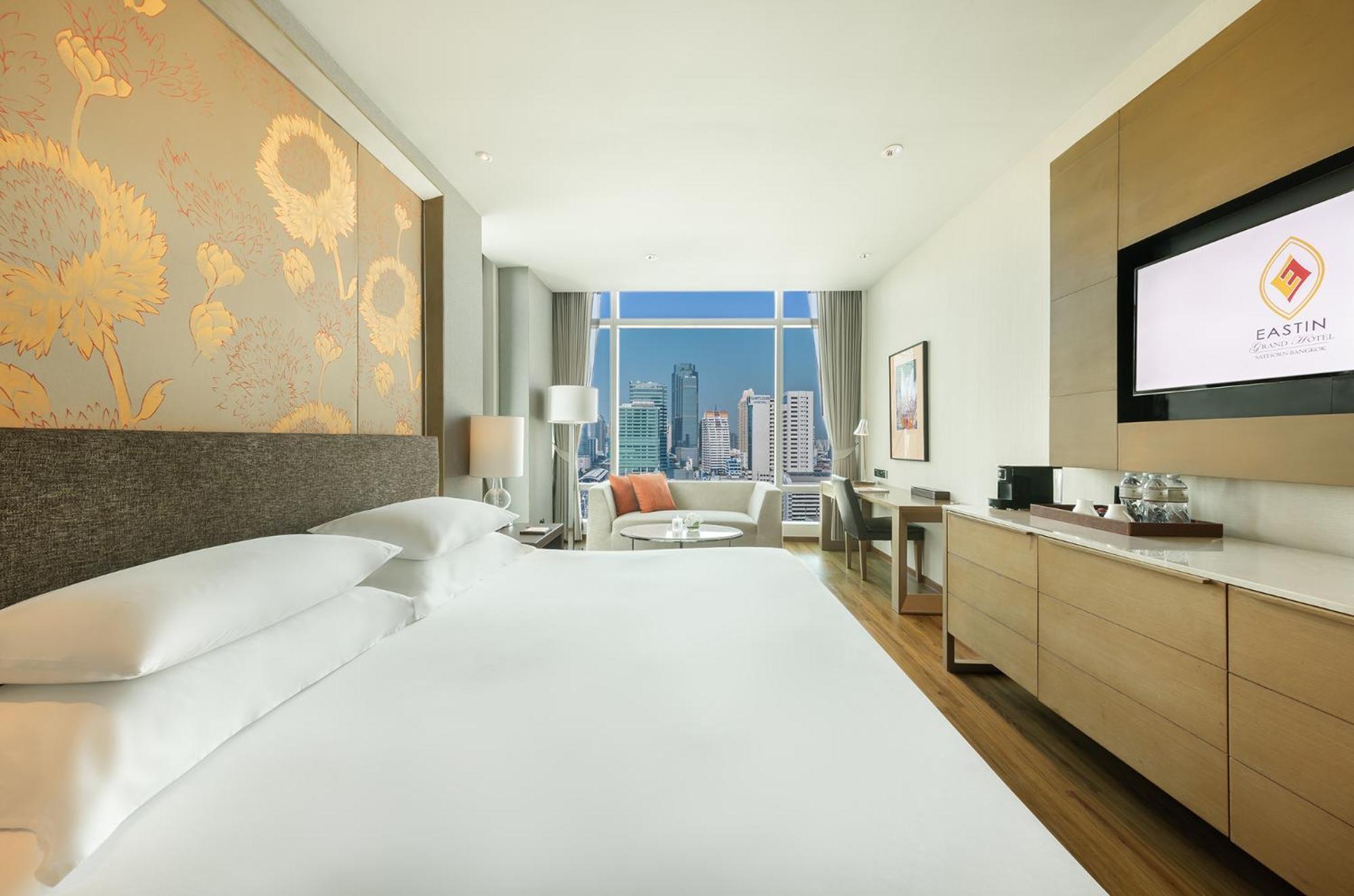 Eastin Grand Hotel Sathorn Bangkok Room photo A guest room at The Westin Seoul