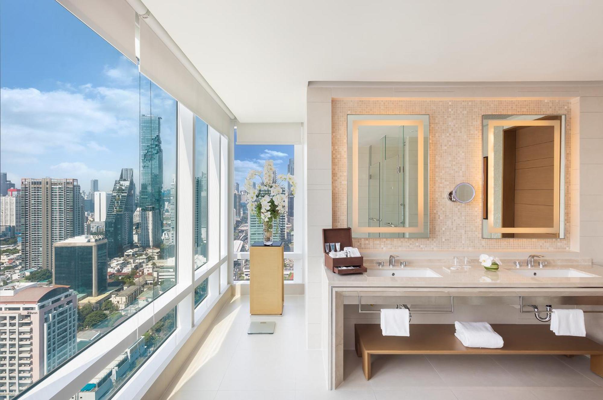 Eastin Grand Hotel Sathorn Bangkok Room photo Bathroom