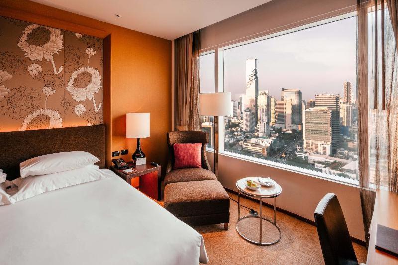 Eastin Grand Hotel Sathorn Bangkok Room photo Deluxe Room